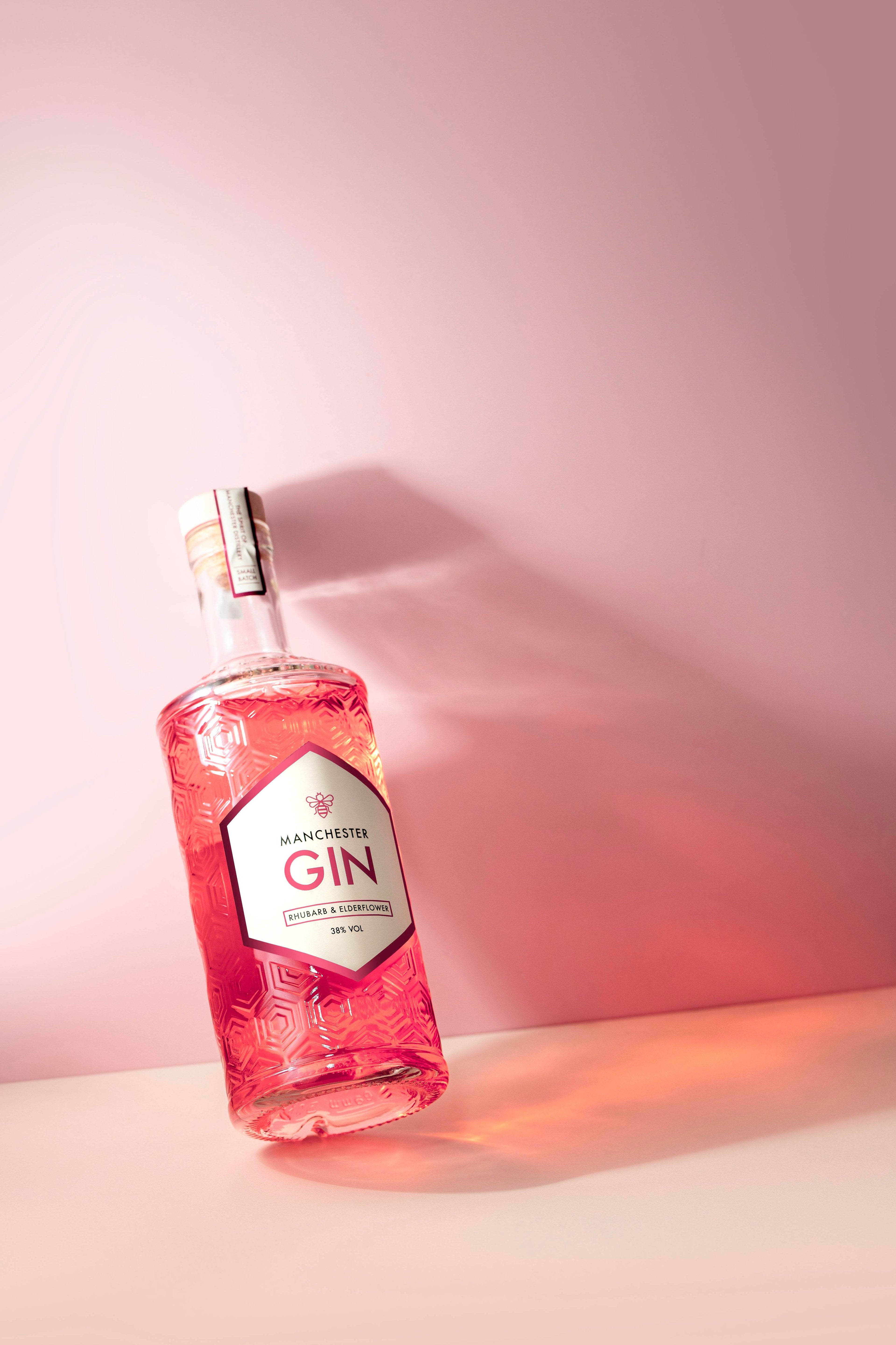 Manchester Gin Rhubarb & Elderflower - The Spirit of Manchester Distillery
