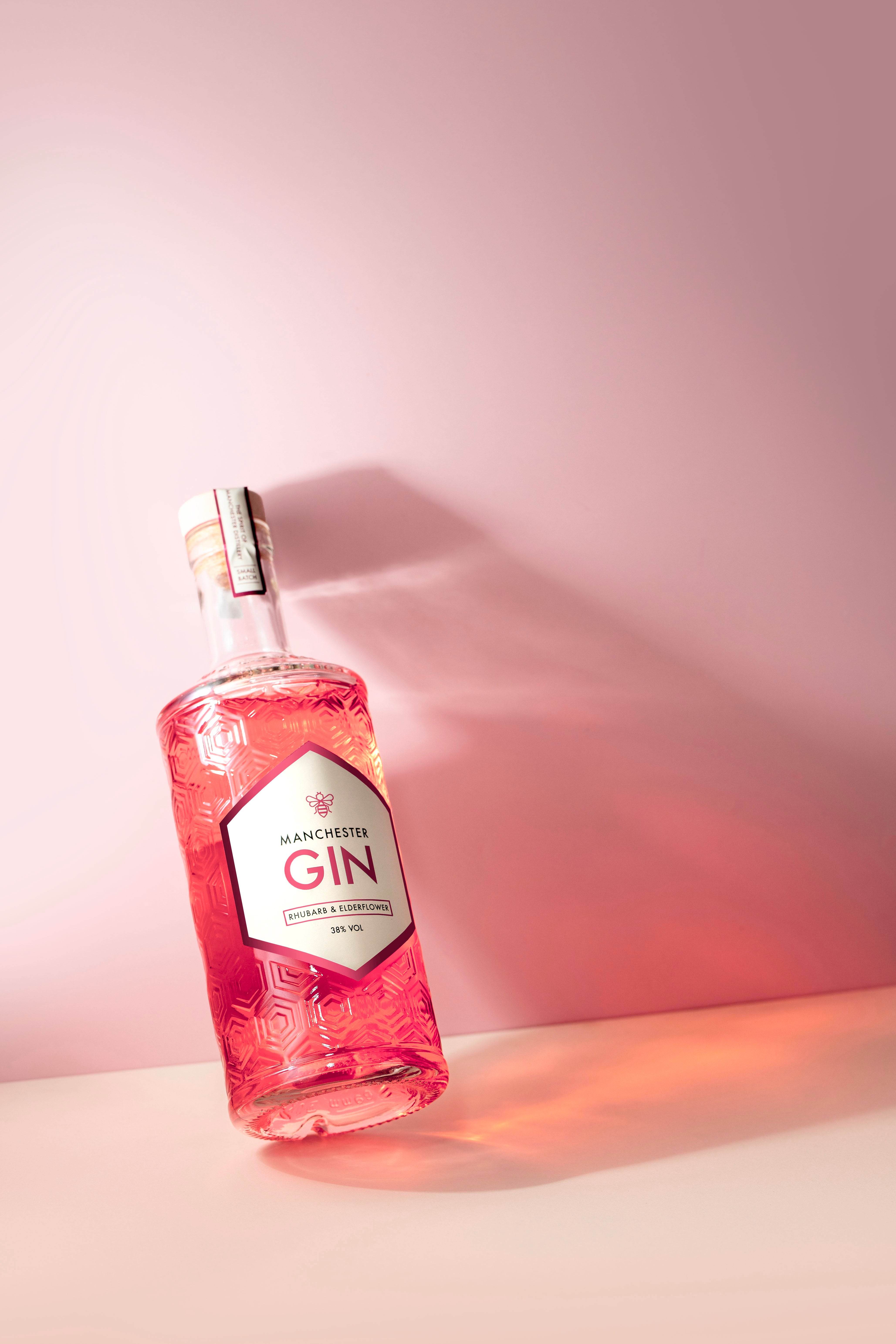 Manchester Gin Rhubarb & Elderflower - The Spirit of Manchester Distillery